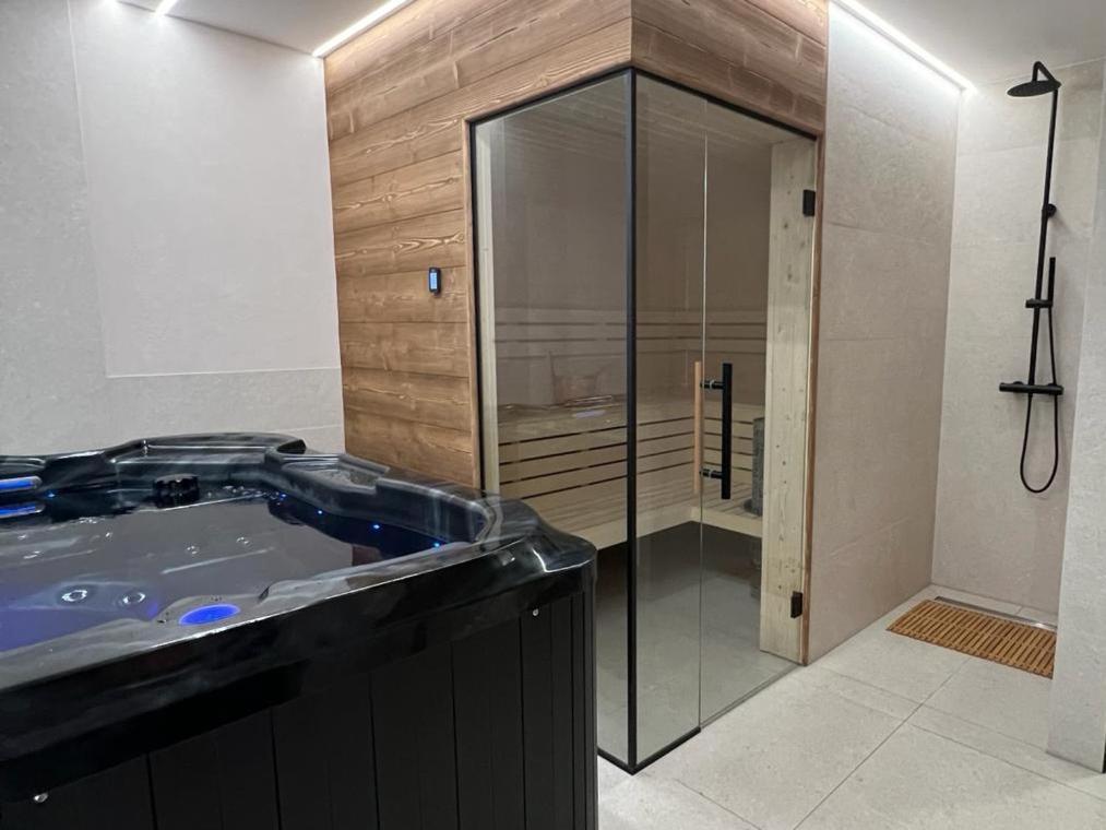 Alpina Residence & Kameralne Spa Буковина-Татшаньска Экстерьер фото